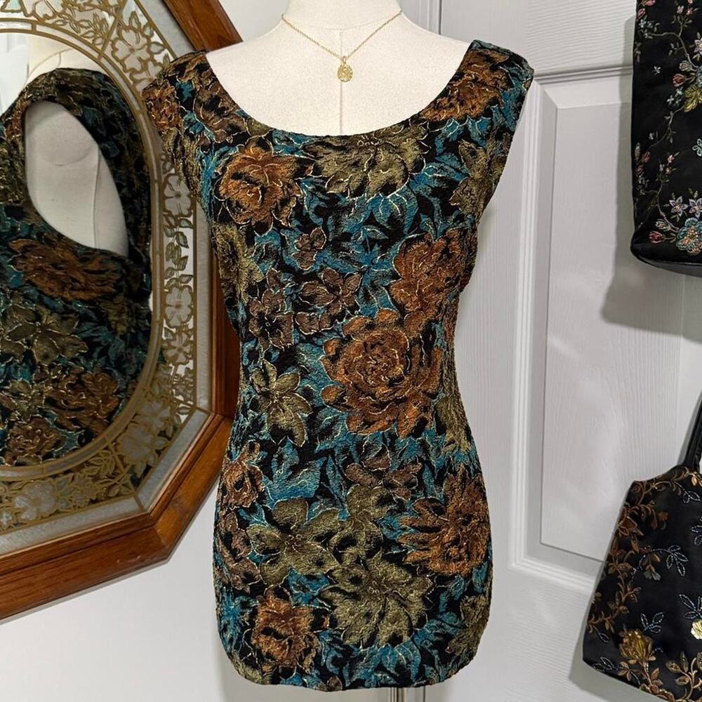 VTG Y2K White Stag Brown, Orange, Teal Green & Gold Floral Sleeveless Slinky Top